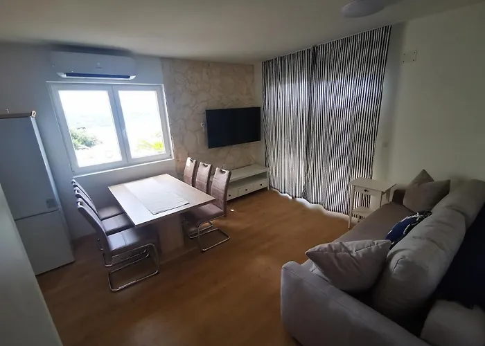 Apartament Solta Plima Nečujam